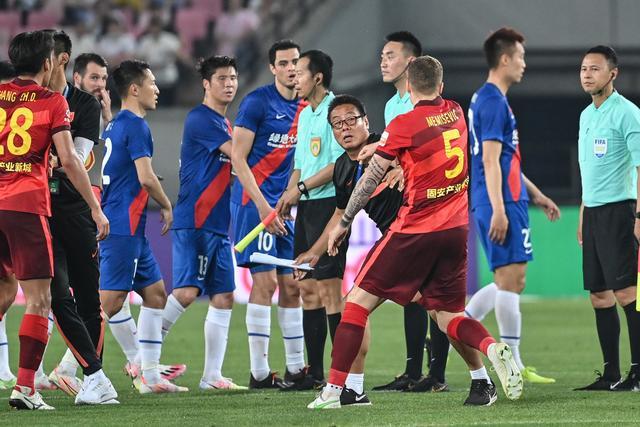 约基奇30+10+7掘金大胜爵士 猛龙送鹈鹕6连败