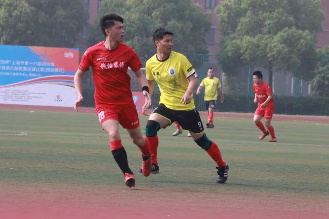 西甲-佩德里破门瑟洛特绝杀 巴萨1-2马竞