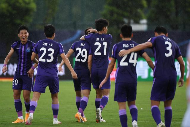 KD35分太阳险胜76人5连胜 快船逆转马刺止连败